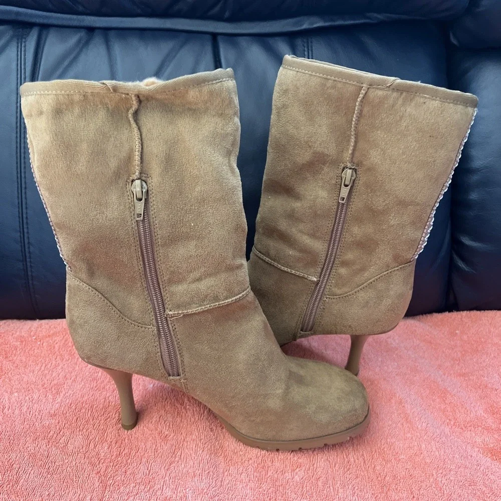 Bamboo Women's Boots Size 9